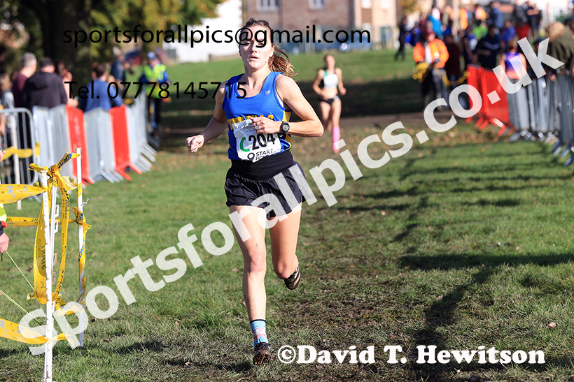 Senior women, 2024 Northern Cross Country Relays, Graves Park, Sheffield.   Photo: David T. Hewitson/Sports for All Pics
